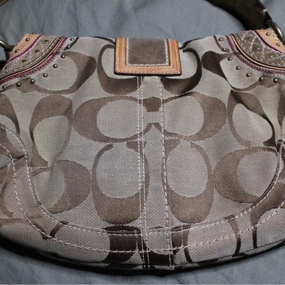 Coach SoHo - Picture 2 of 8